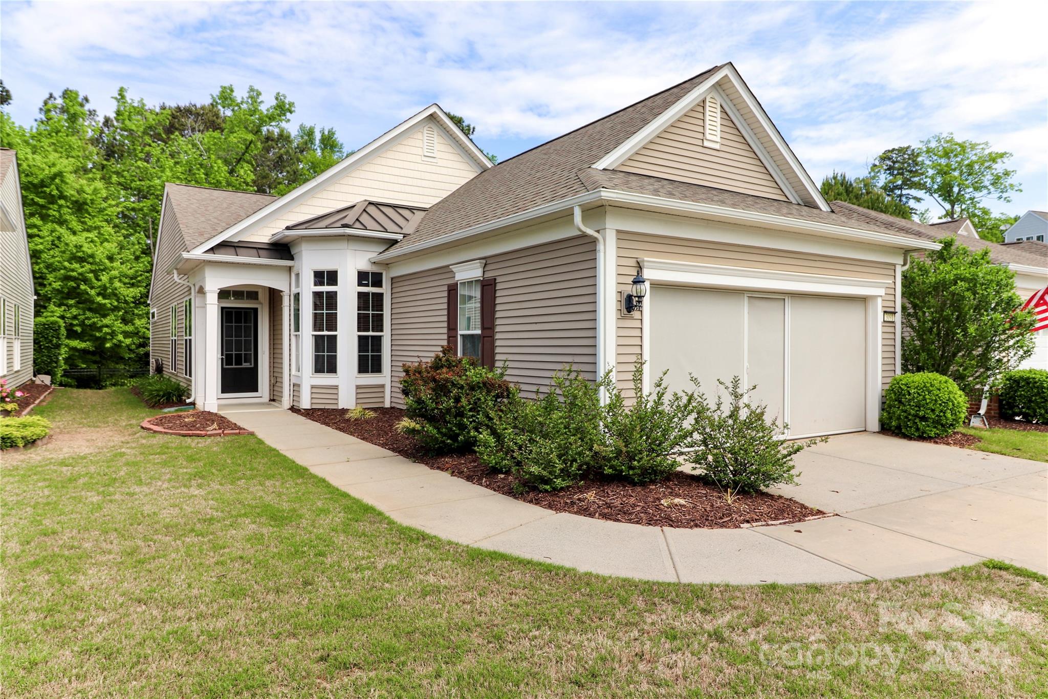photo of home for sale at 3091 Azalea Drive