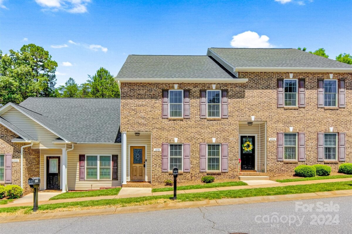 4198 Pickering Drive Unit 2, Hickory, NC 28602, MLS # 4144058