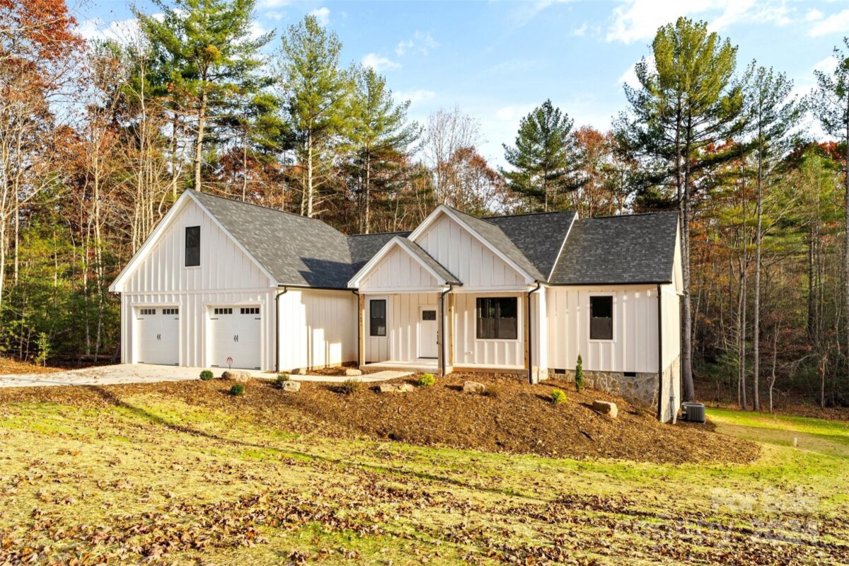 135 Hilltop Street, Morganton, NC 28655, MLS # 4146614