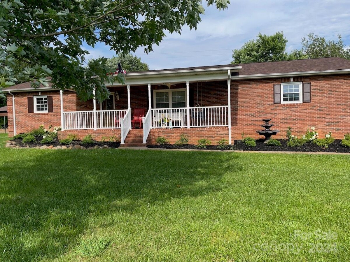 4444 Rock Barn Road, Claremont, NC 28610, MLS # 4147820