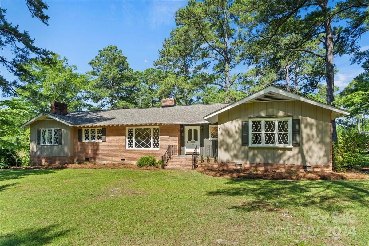 124 Lakeway Drive, Cheraw, SC 29520, MLS # 4149108