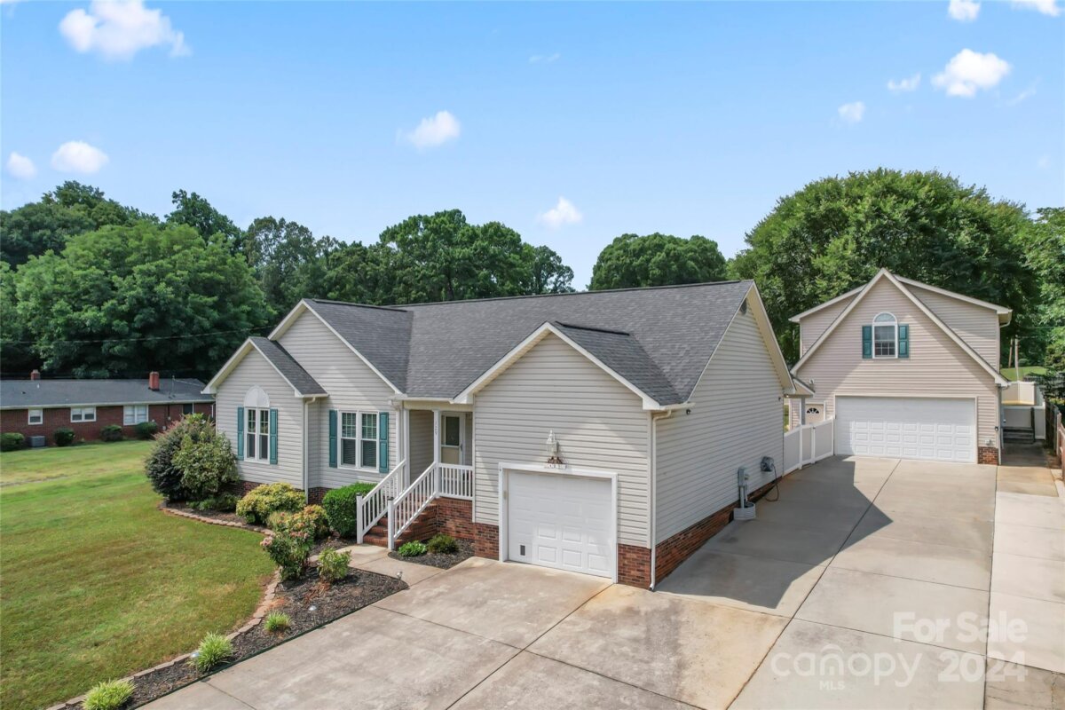 129 SW Rainbow Street, Concord, NC 28025, MLS # 4151636