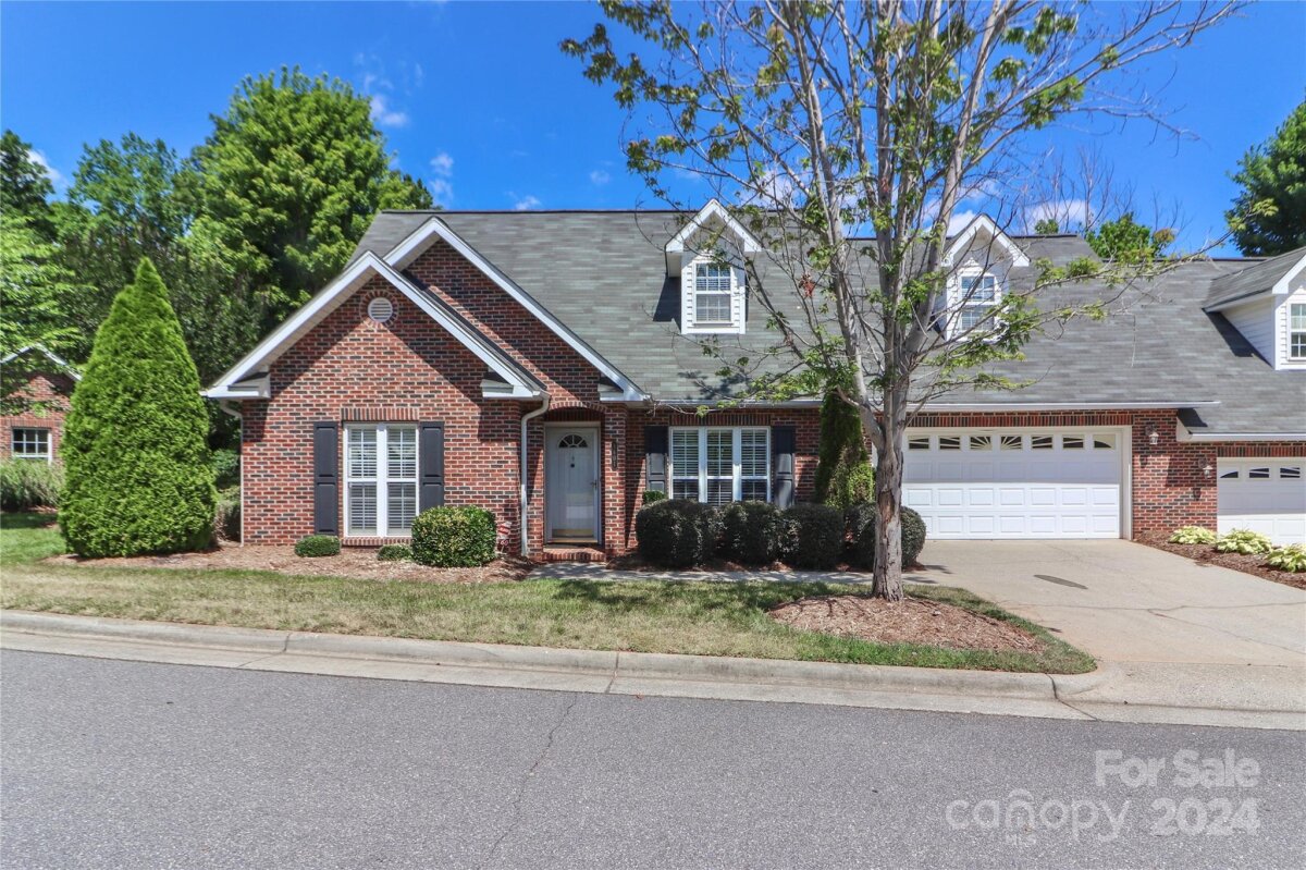 1601 Crown Vue Court, Statesville, NC 28625, MLS # 4154791