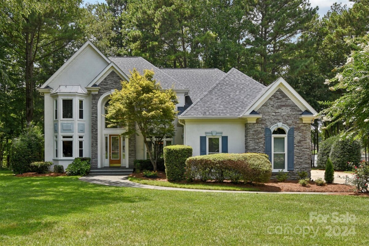 4401 Shadow Cove Lane, Charlotte, NC 28216, MLS # 4159875