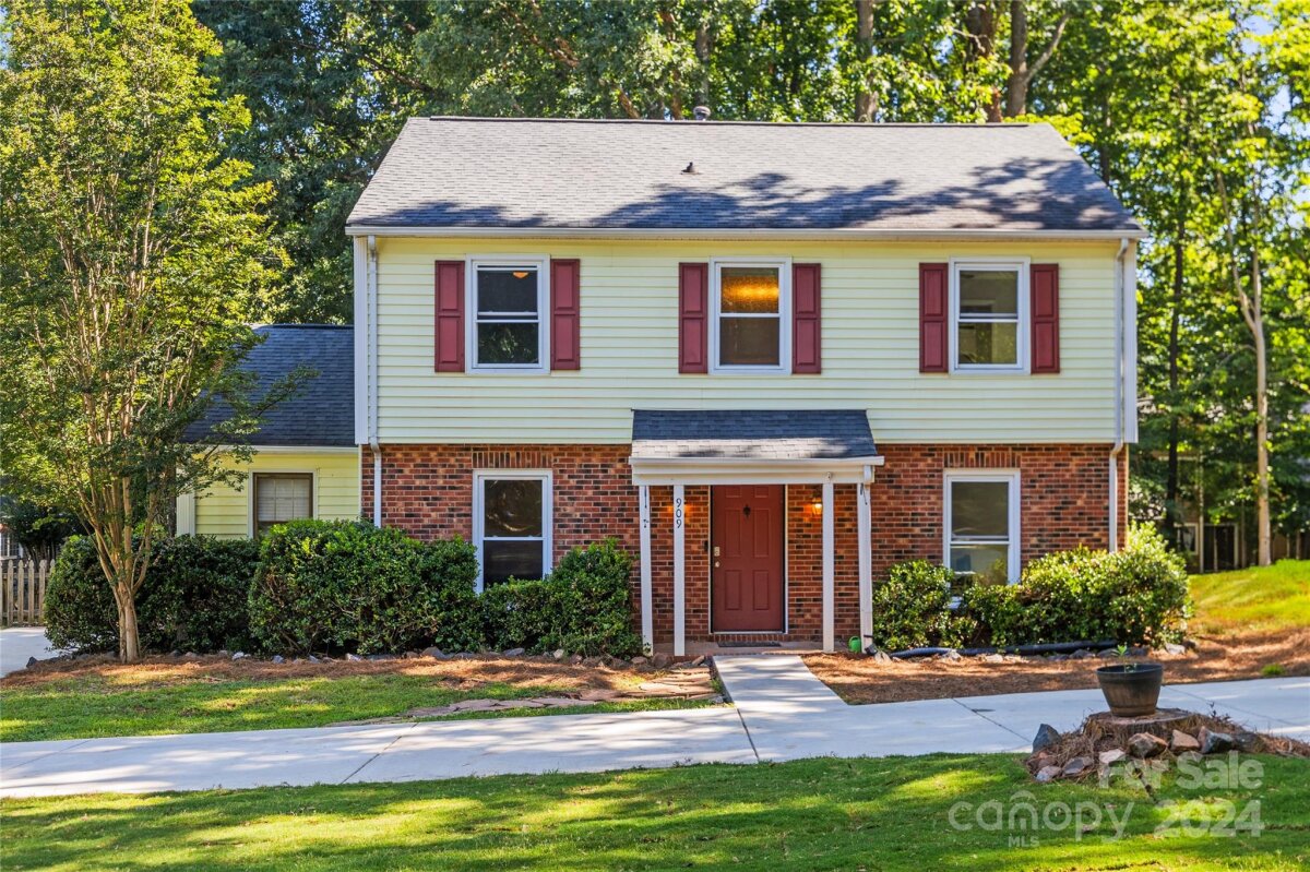 909 Riverwood Road, Charlotte, NC 28270, MLS # 4160711