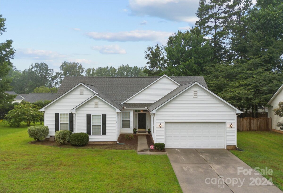 2433 Windsor Chase Drive, Matthews, NC 28105, MLS # 4164902