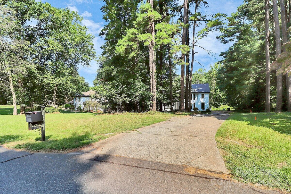 14301 Hackamore Drive, Matthews, NC 28105, MLS # 4166479