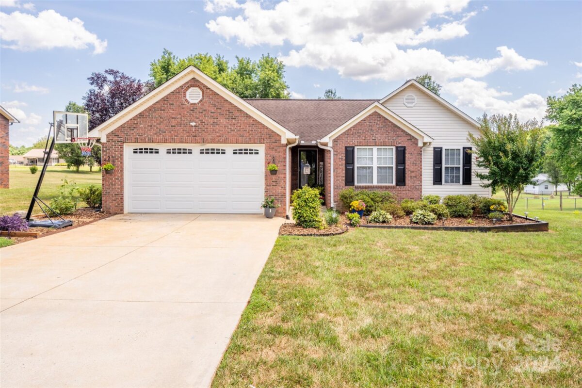 235 Antler Drive, Statesville, NC 28625, MLS # 4167264