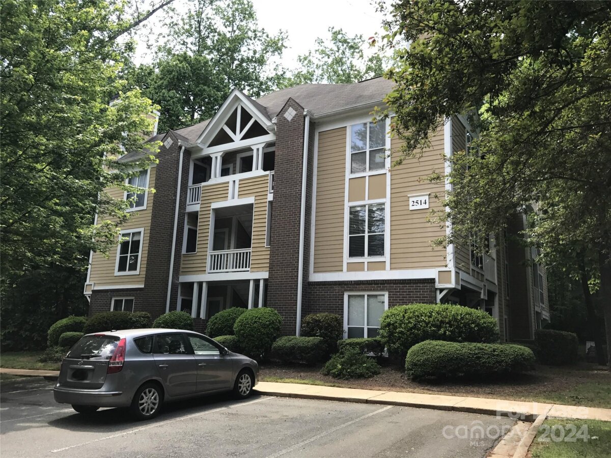 2514 Cranbrook Lane Unit 4, Charlotte, NC 28207, MLS # 4167488