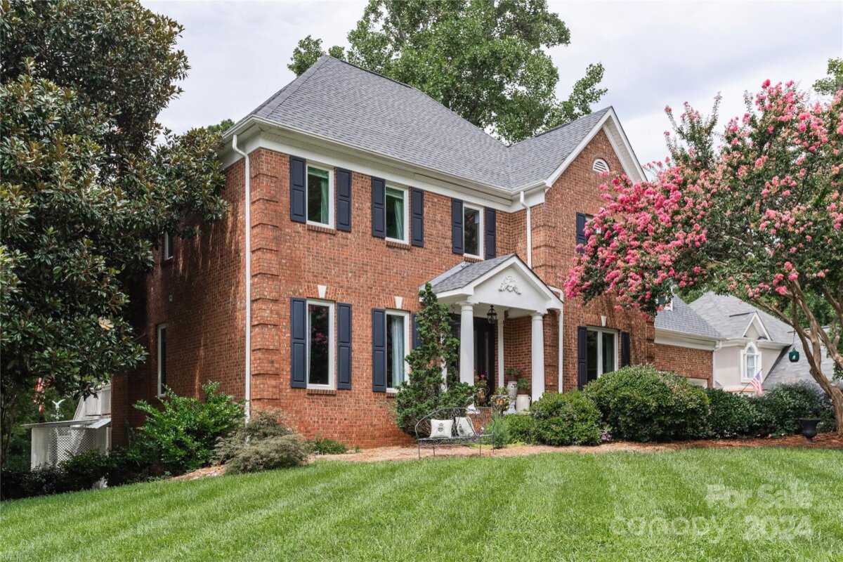 8705 Piccone Brook Lane, Charlotte, NC 28216, MLS # 4167576