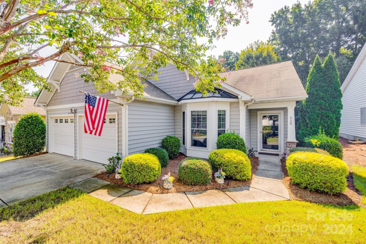 928 Knob Creek Lane, Tega Cay, SC 29708, MLS # 4168111