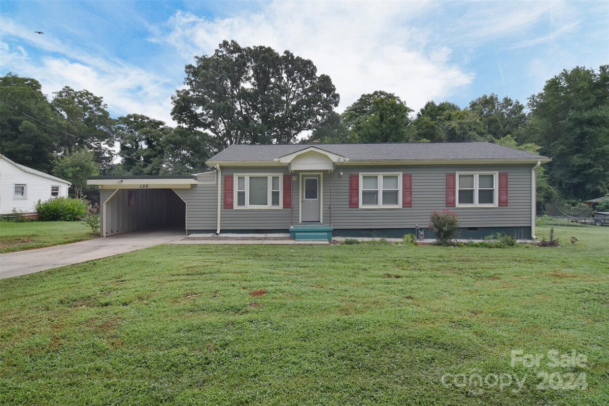 135 Oak Grove Road, Statesville, NC 28677, MLS # 4168278