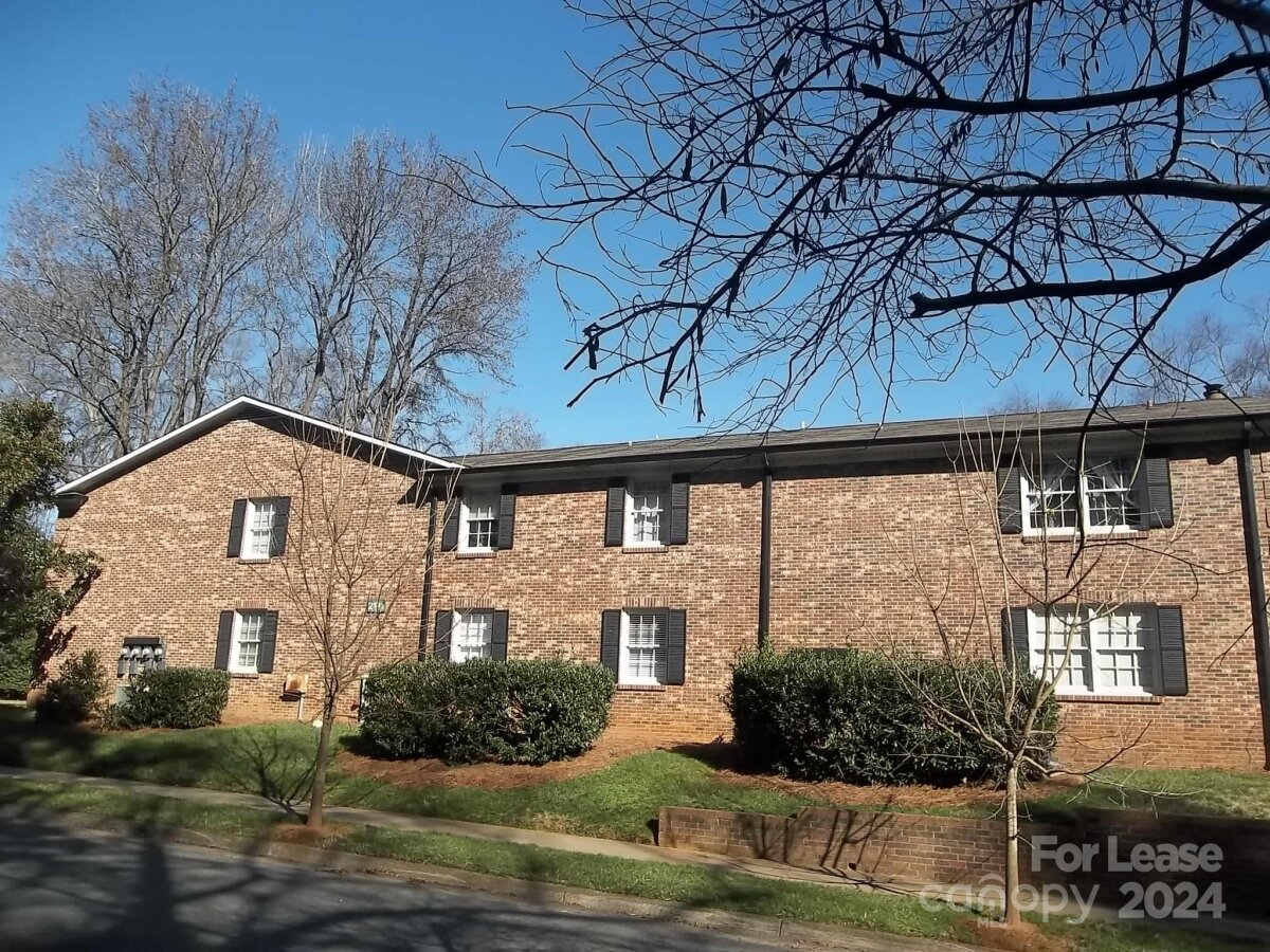 2141 Selwyn Avenue Unit 106, Charlotte, NC 28207, MLS # 4169973