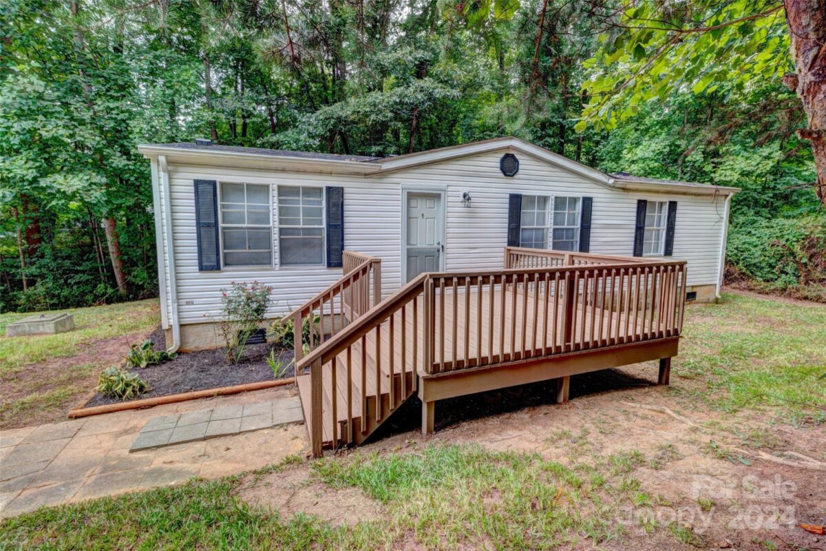 4055 South Park Drive, Morganton, NC 28655, MLS # 4170261