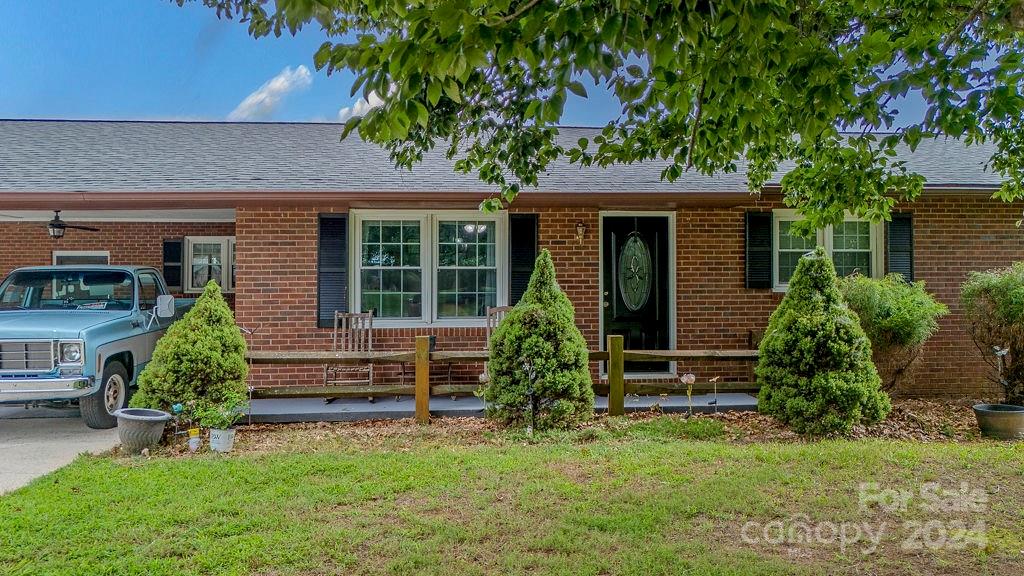 181 W Iredell Circle, Statesville, NC 28625, MLS # 4171208