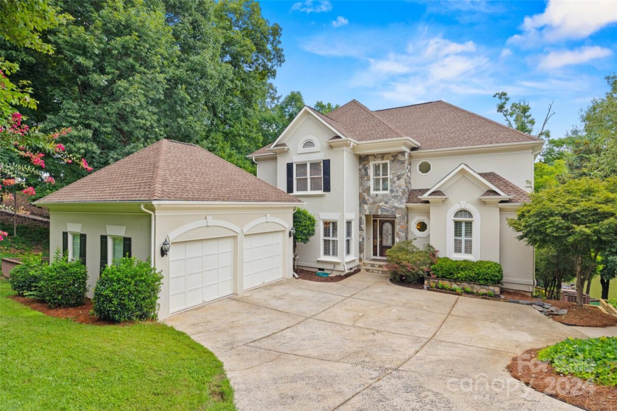 16201 Crest Cove Road, Charlotte, NC 28278, MLS # 4171492