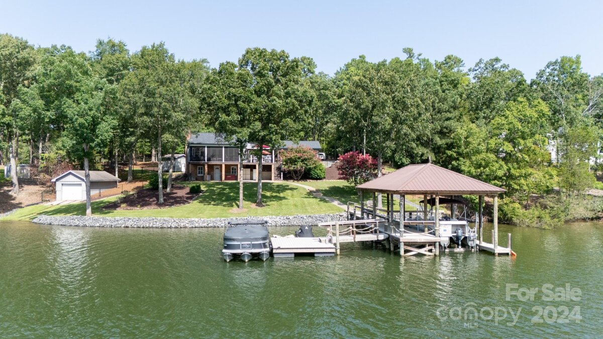 2240 Duck Cove Lane, York, SC 29745, MLS # 4171684