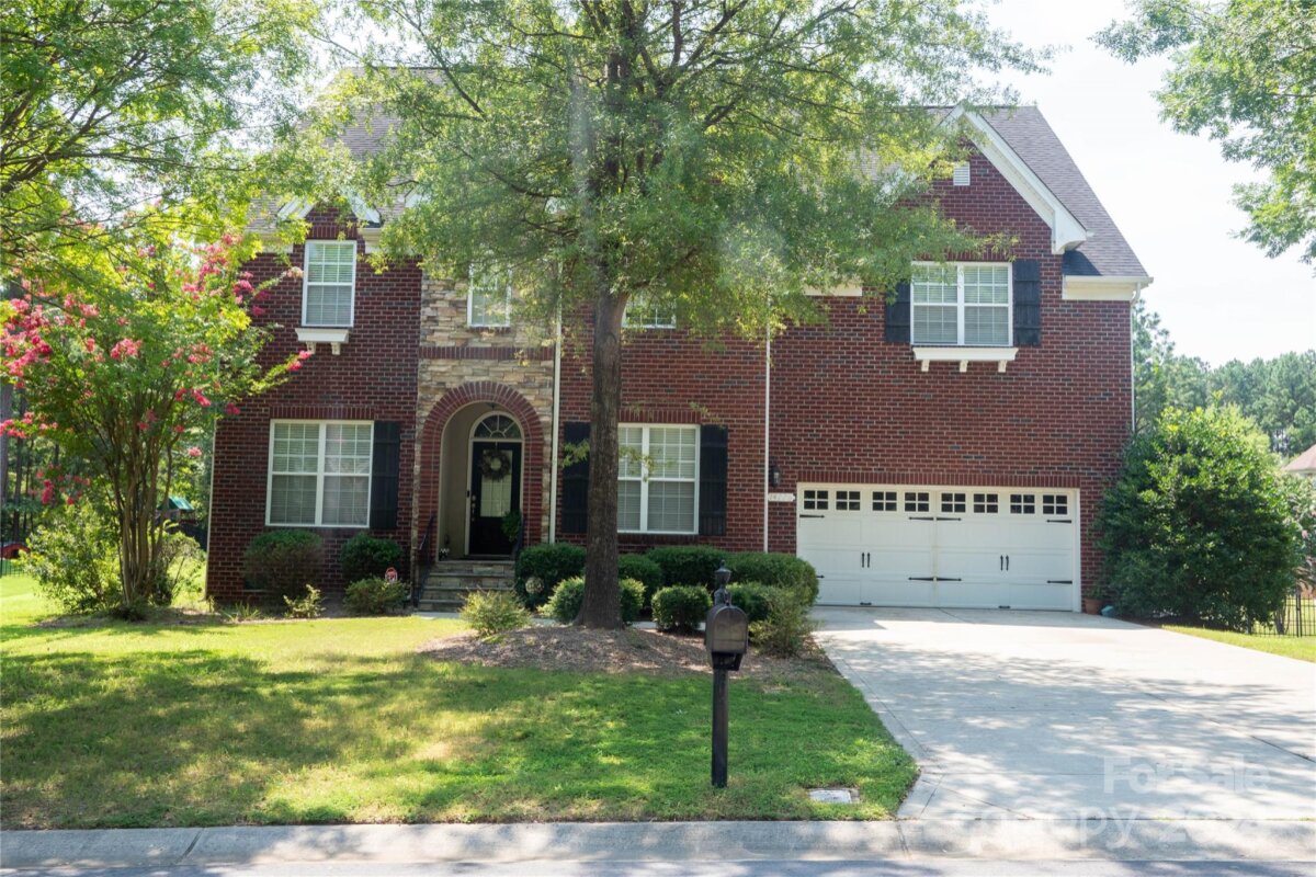 14226 Carlton Woods Lane, Charlotte, NC 28278, MLS # 4171745