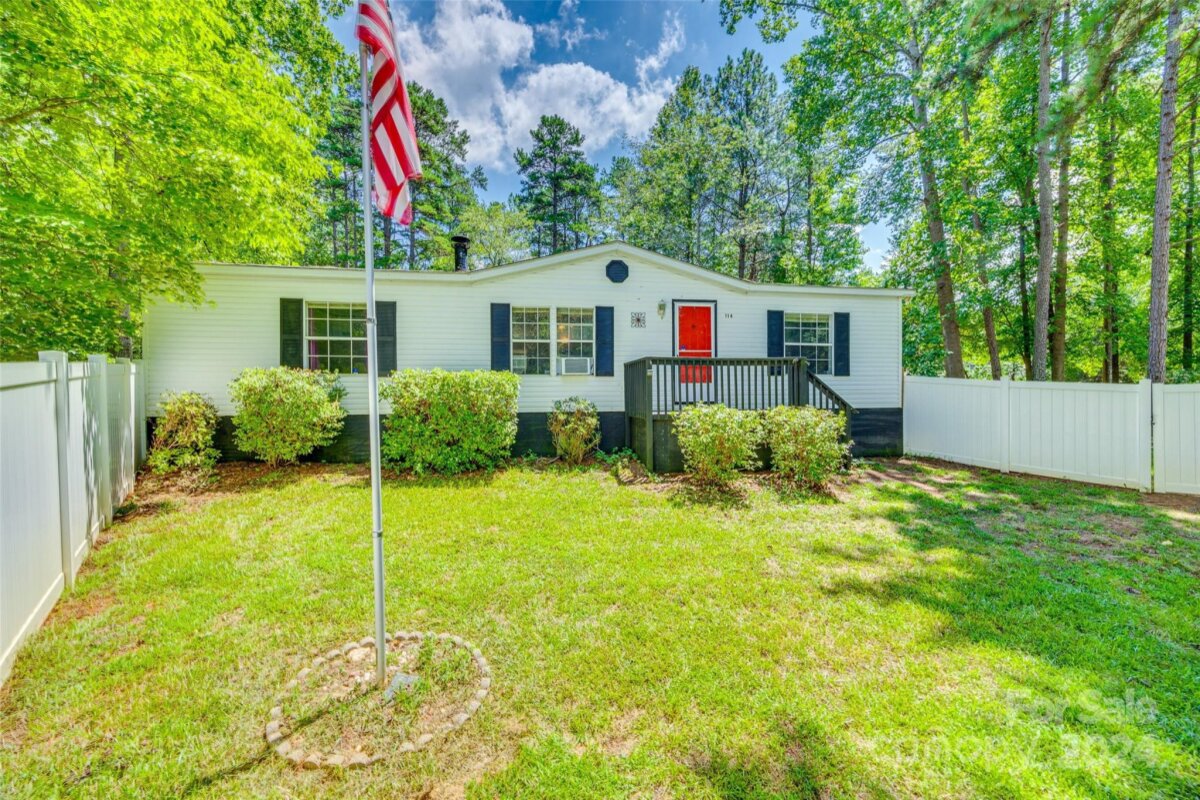 114 Catawba Woods Court, Belmont, NC 28012, MLS # 4171864