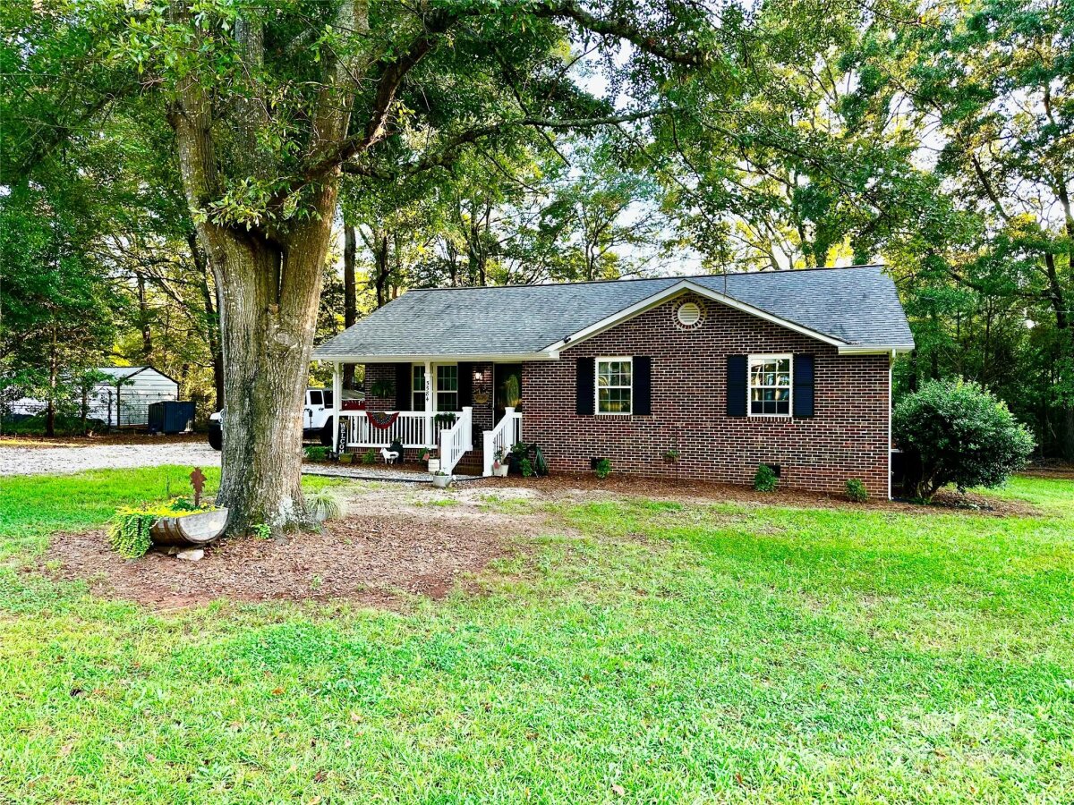 5584 N Hillsdale Drive, Fort Lawn, SC 29714, MLS # 4173450