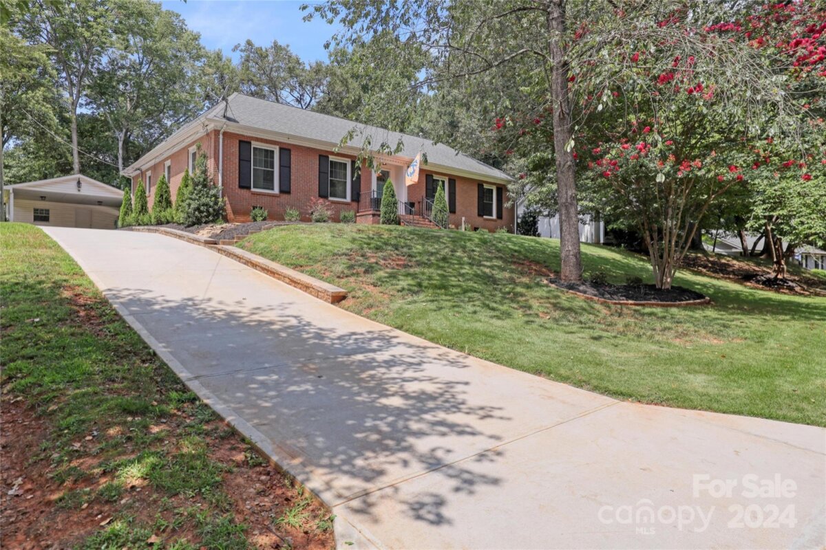 6946 Woodstock Drive, Charlotte, NC 28210, MLS # 4173882