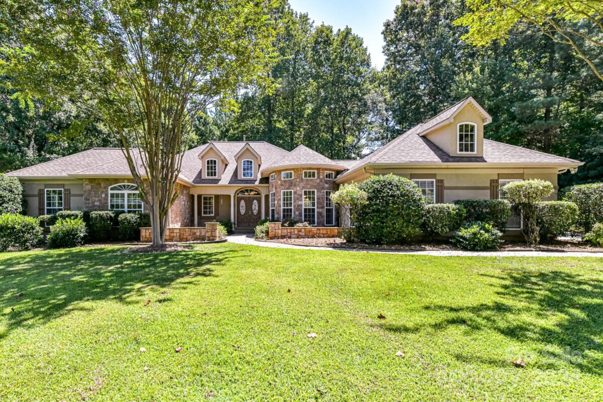 244 Catawba Crest Lane, Lake Wylie, SC 29710, MLS # 4176003