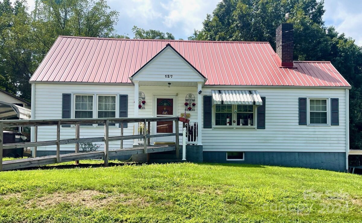 127 Young Street, Elkin, NC 28621, MLS # 4176329