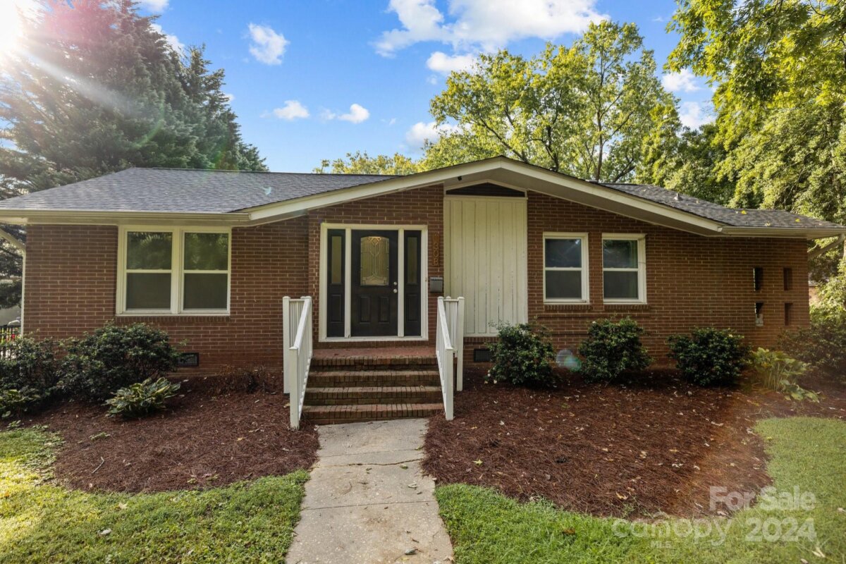 1308 Ashbrook Place, Charlotte, NC 28209, MLS # 4177347