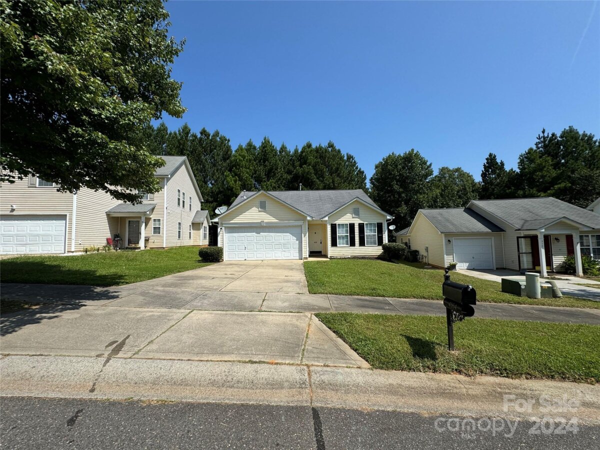 4164 Broadstairs Drive, Concord, NC 28025, MLS # 4177724