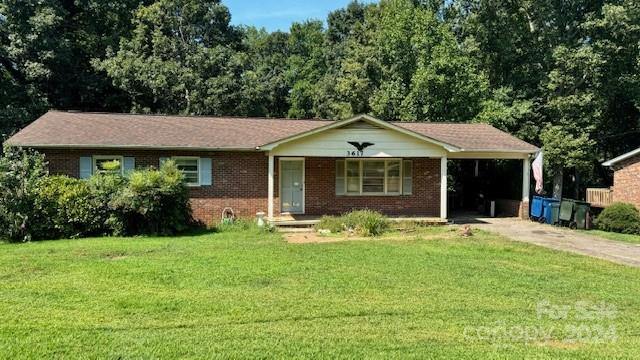 3617 12th Street Drive, Hickory, NC 28601, MLS # 4178042