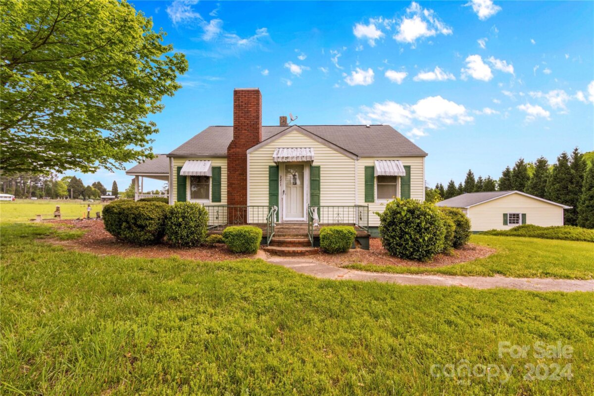 2211 Buffalo Shoals Road, Statesville, NC 28677, MLS # 4178750