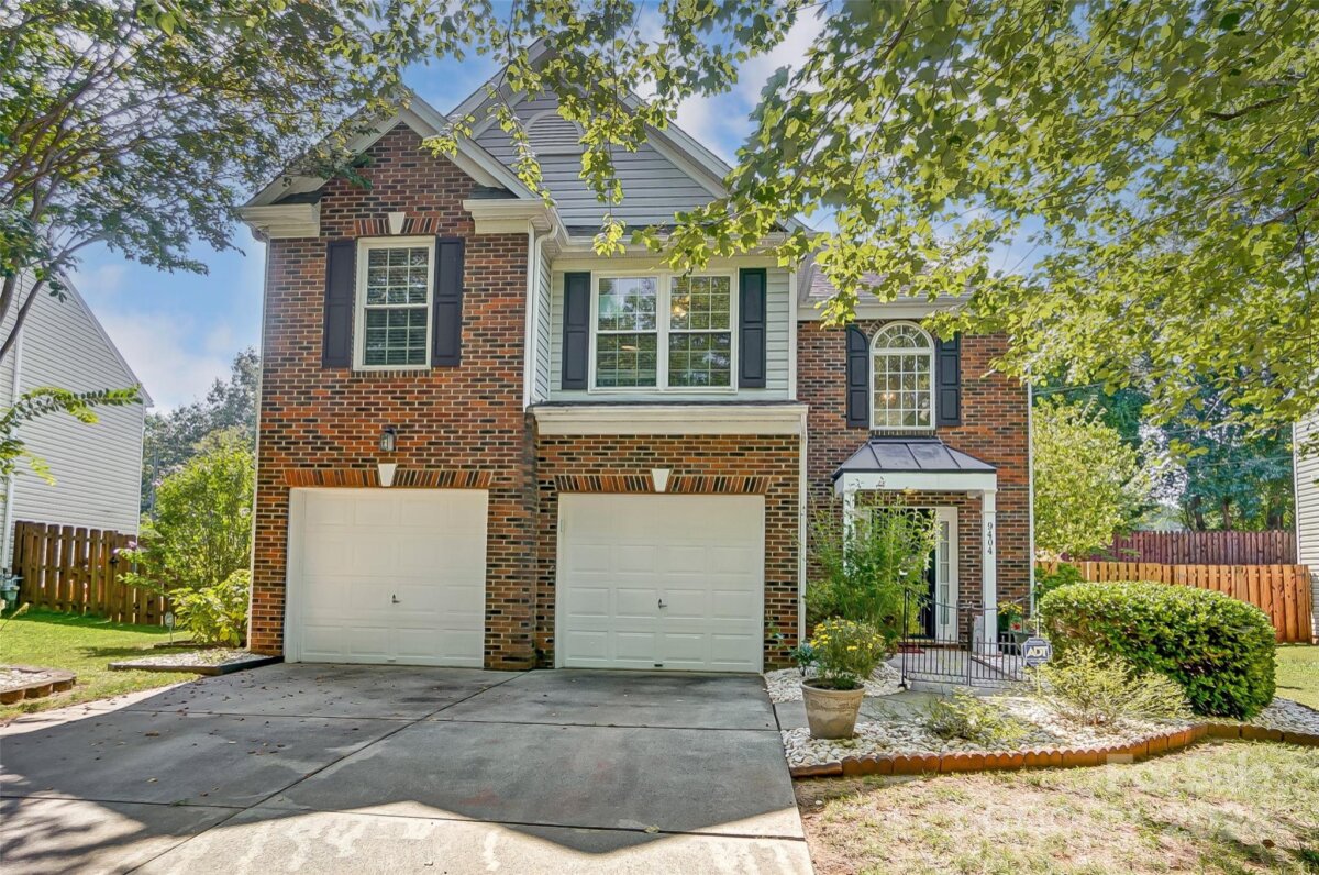 9404 Chastain Walk Drive, Charlotte, NC 28216, MLS # 4179705