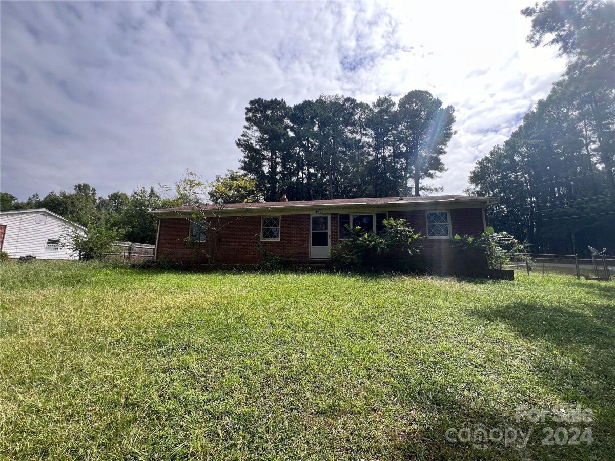 4721 Chapel Grove Road, Gastonia, NC 28052, MLS # 4181059