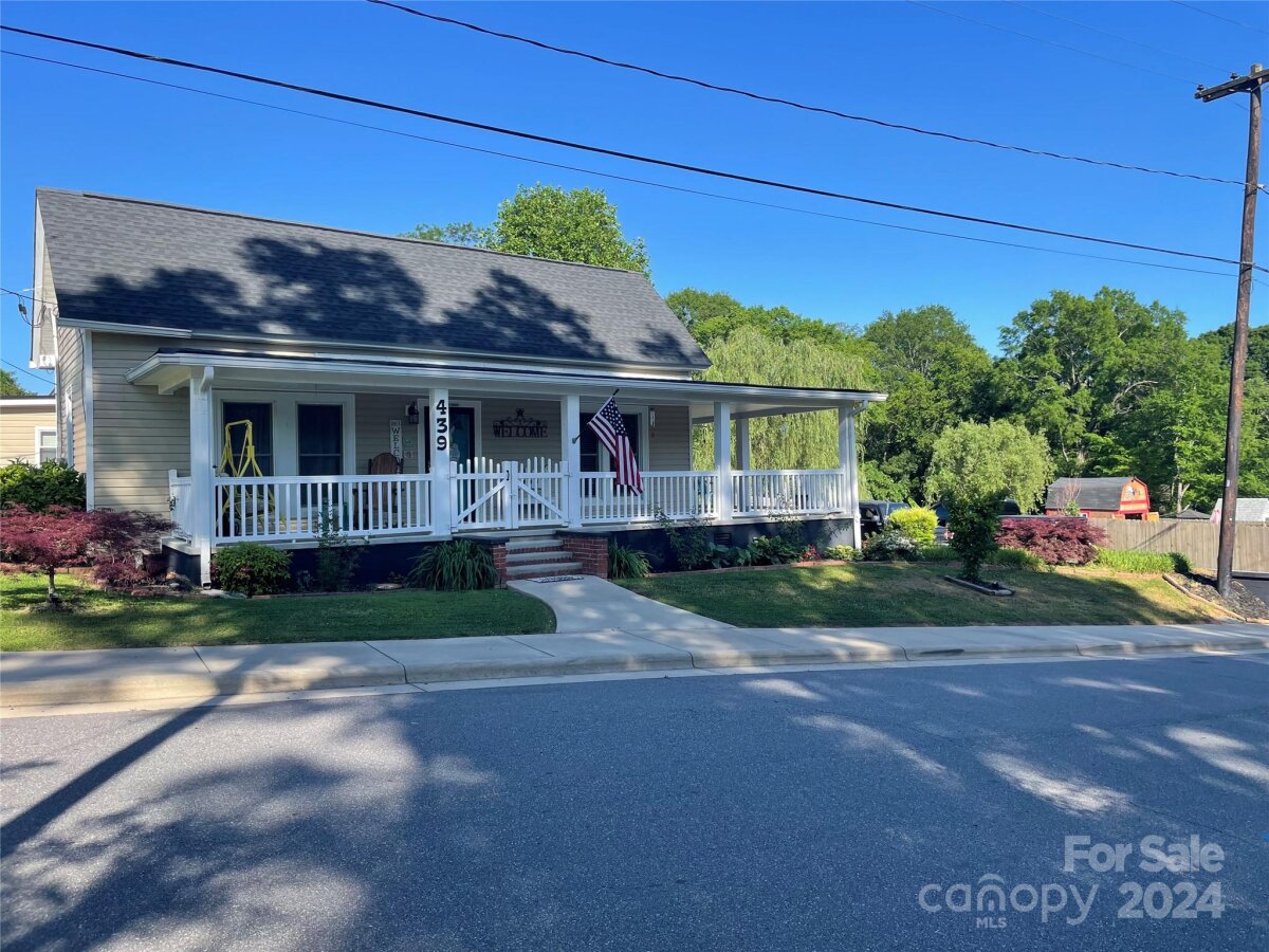 439 N Academy Street, Mooresville, NC 28115, MLS # 4181721