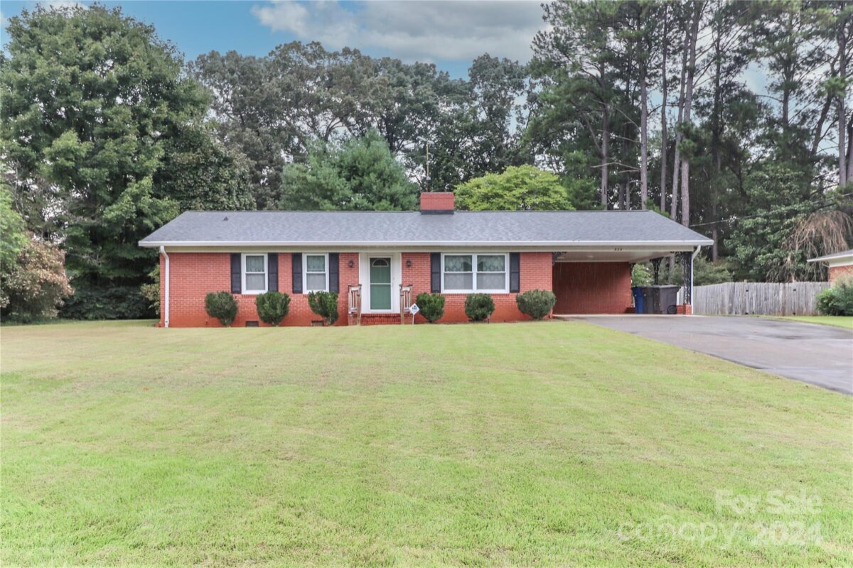 822 Ferndale Drive, Statesville, NC 28677, MLS # 4183179