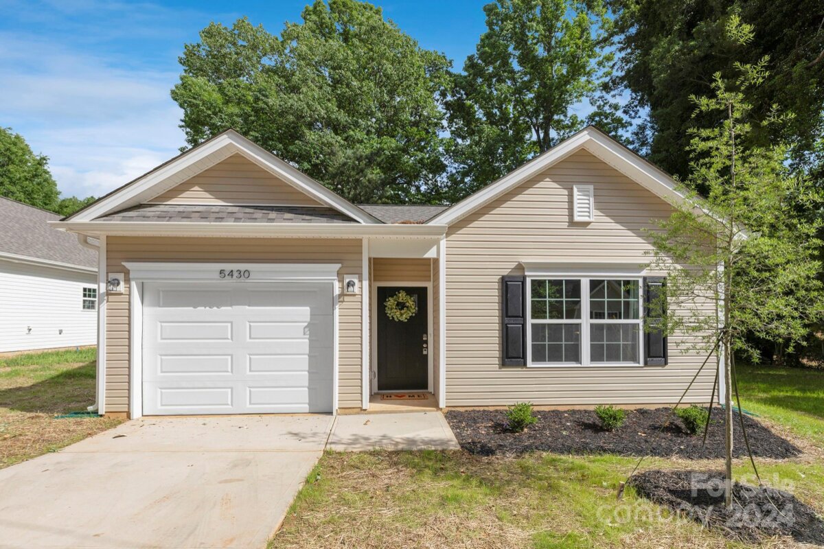 425 Red Tip Lane, Gastonia, NC 28052, MLS # 4185093