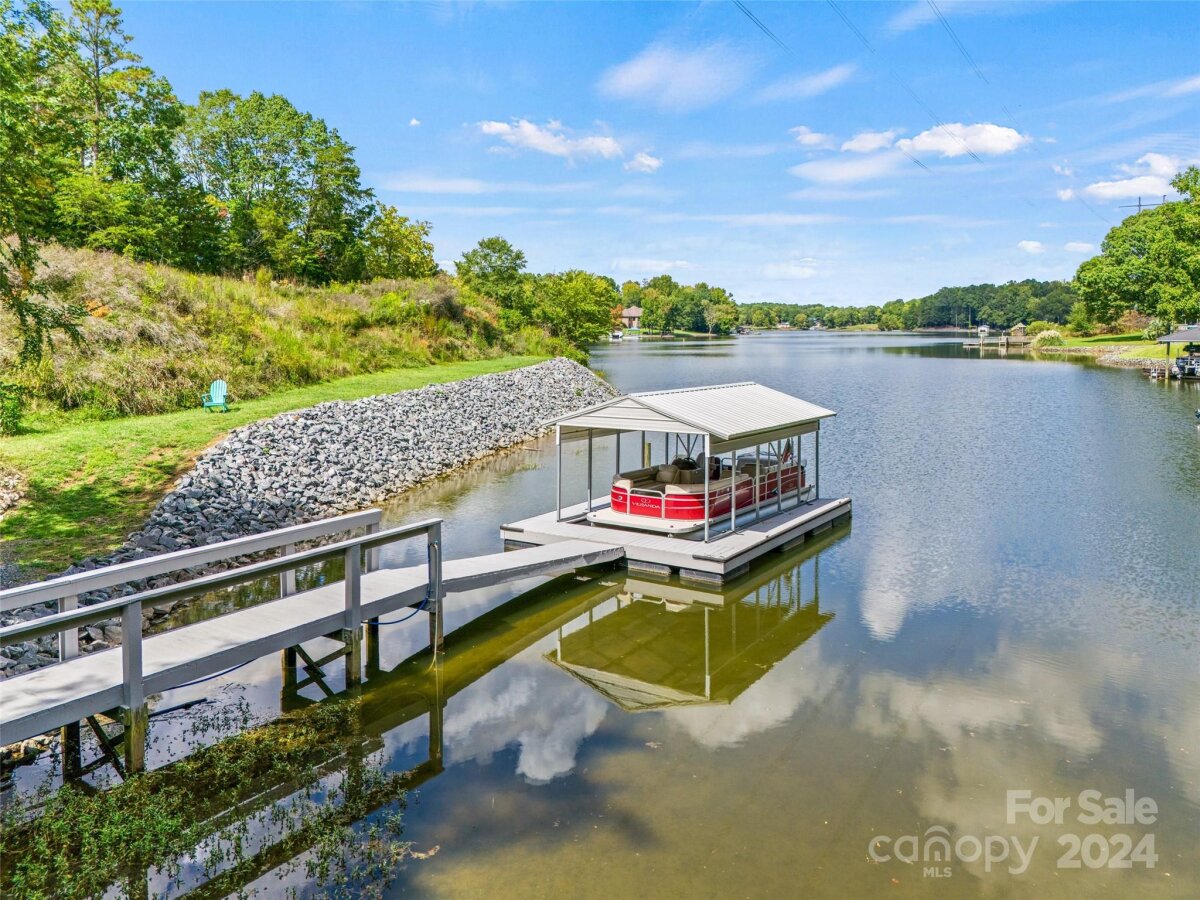 805 Cooks Cove Ridge Unit 8, Lake Wylie, SC 29710, MLS # 4185945