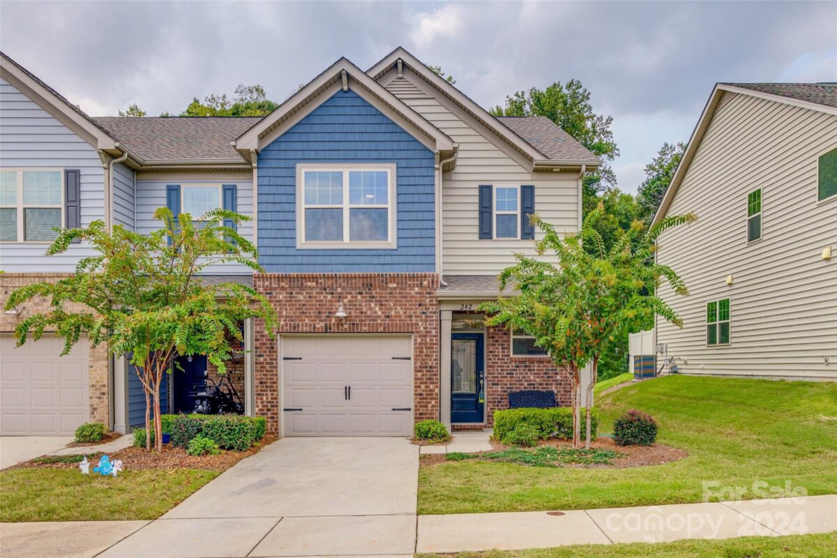 242 Ascot Run Way, Fort Mill, SC 29715, MLS # 4186266