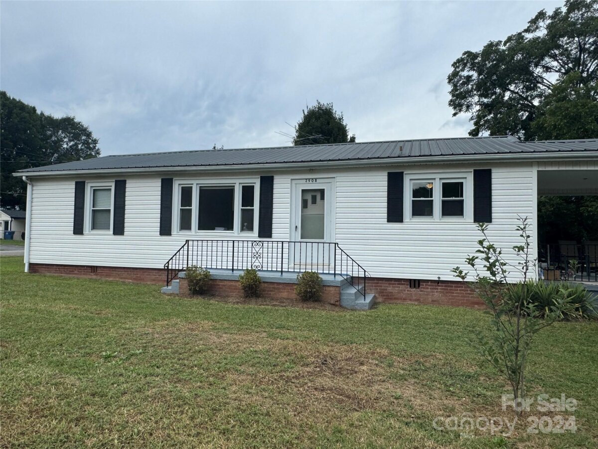 2908 13th Avenue, Hickory, NC 28602, MLS # 4186646