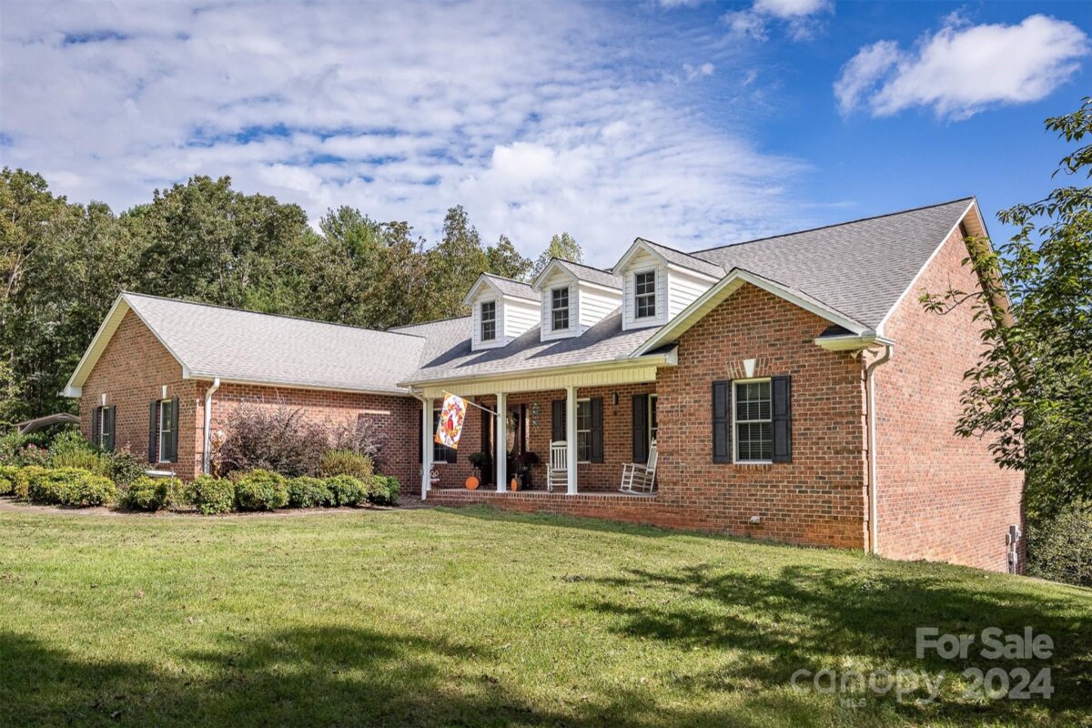 2500 Fitipaldi Drive, Morganton, NC 28655, MLS # 4188407