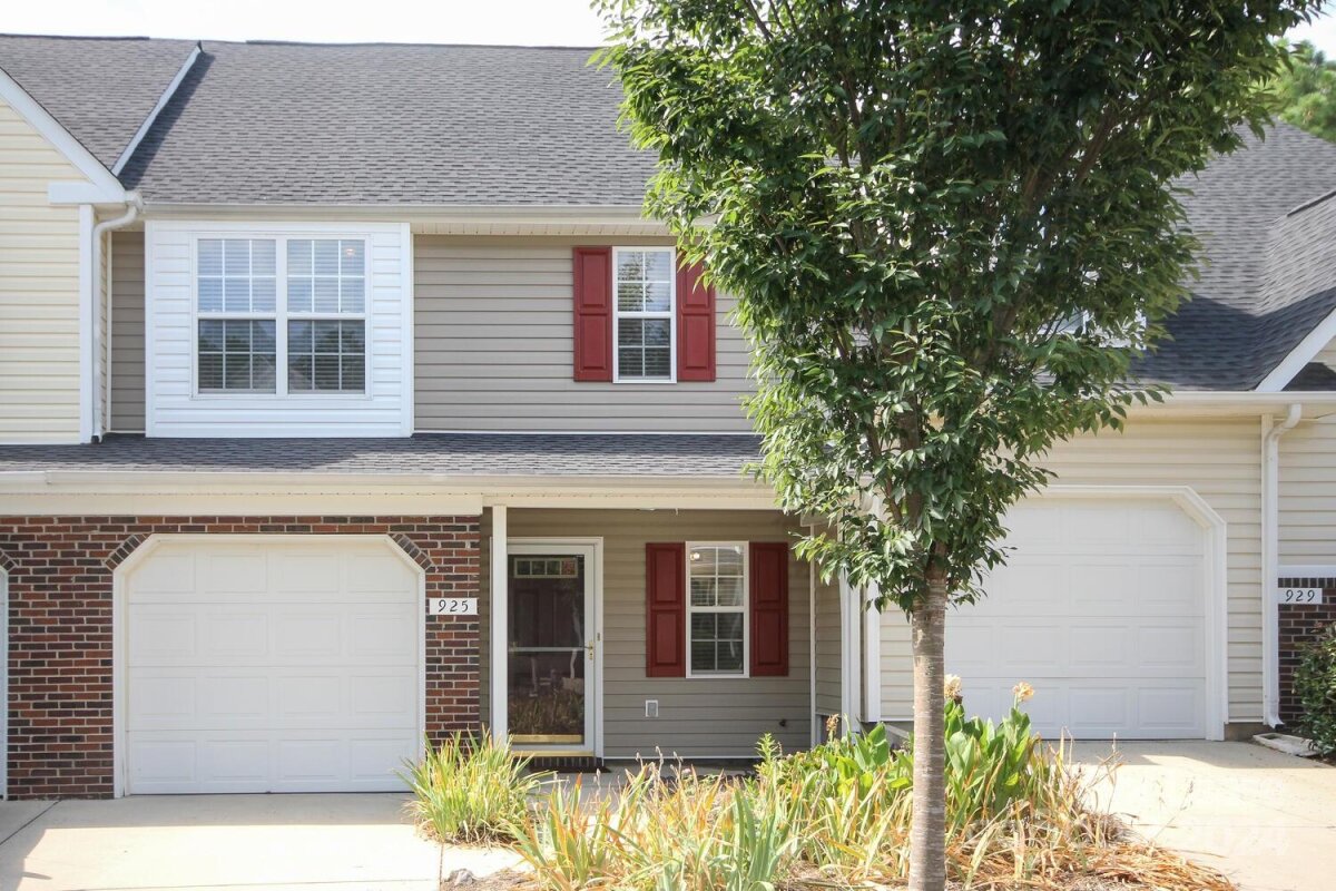 925 Pelican Bay Drive, Pineville, NC 28134, MLS # 4188760