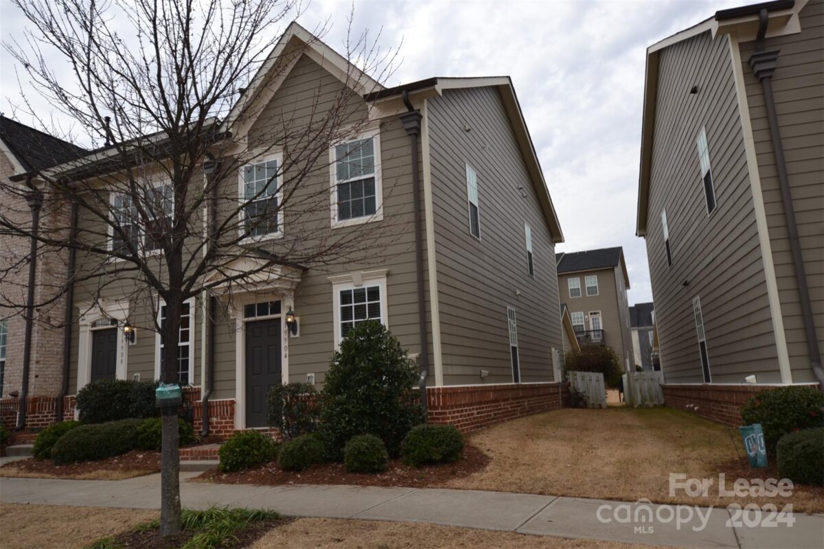 19904 Lamp Lighters Way, Cornelius, NC 28031, MLS # 4192588