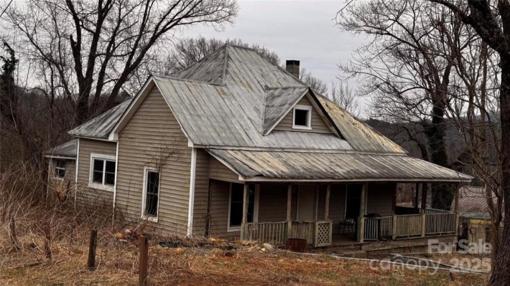 196 N Cemetery Street, Old Fort, NC 28762, MLS # 4193222