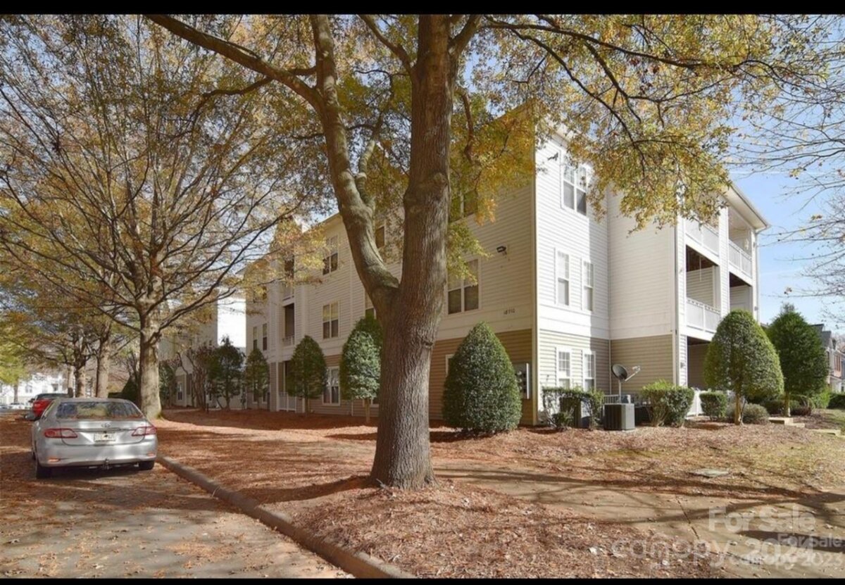 18710 Oakhurst Boulevard Unit B1F, Cornelius, NC 28031, MLS # 4199204