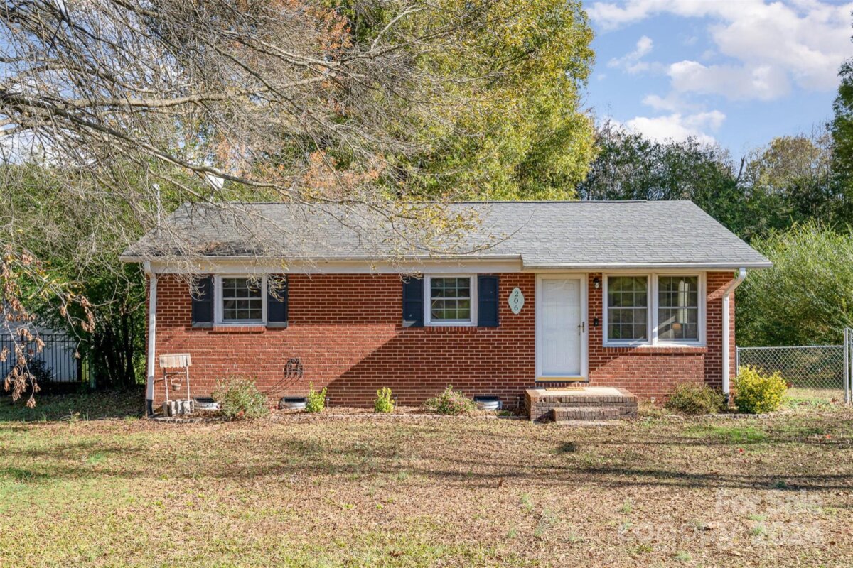 206 Winona Avenue, Kannapolis, NC 28081, MLS # 4203119