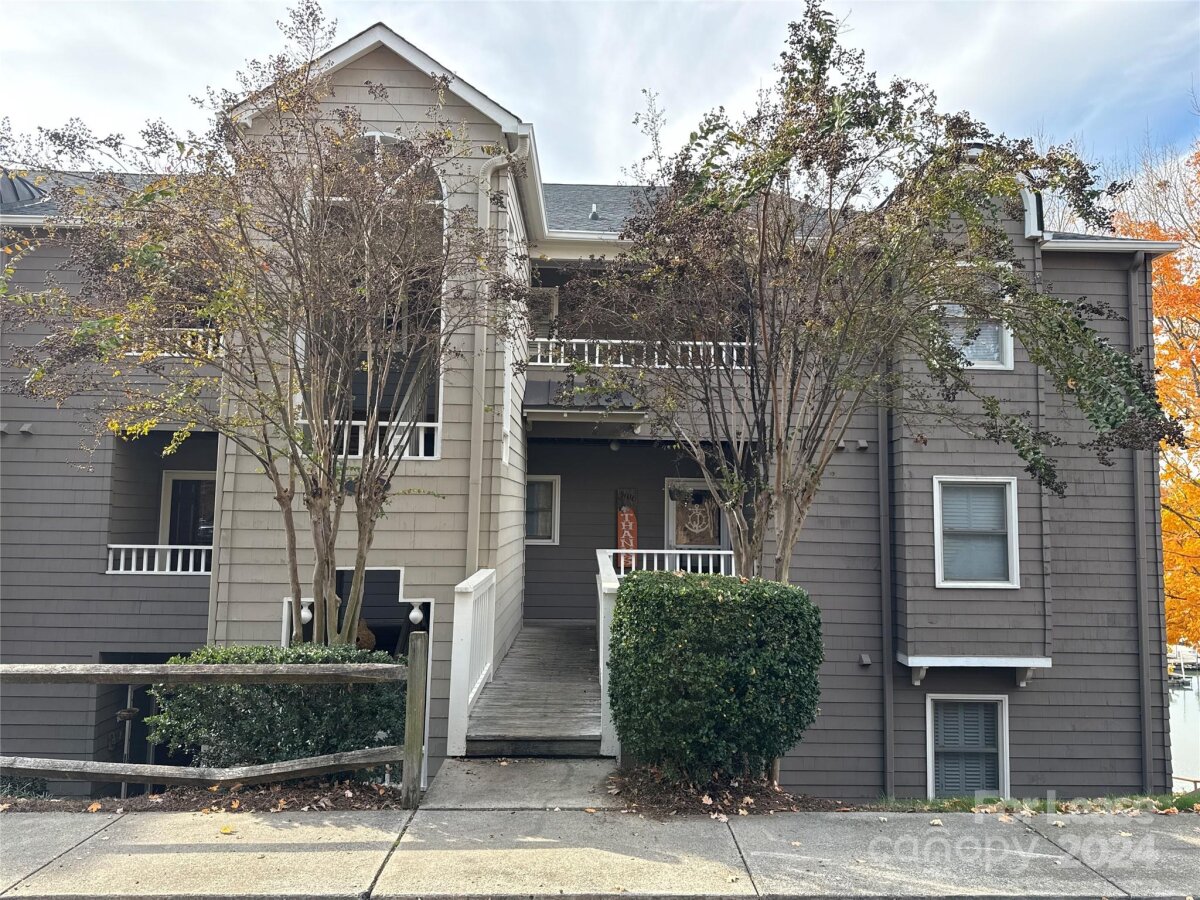 7332 Lakefront Drive Unit 7, Charlotte, NC 28278, MLS # 4203881