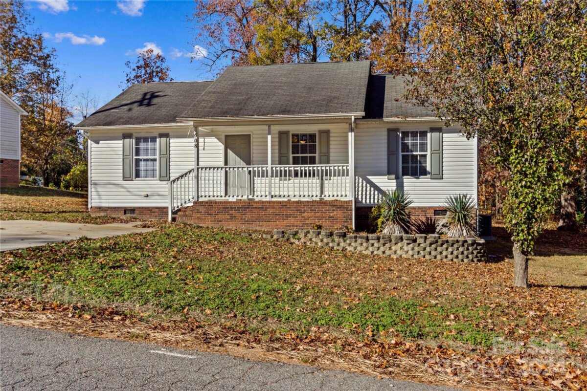 608 Pleasant Avenue, Kannapolis, NC 28081, MLS # 4203999