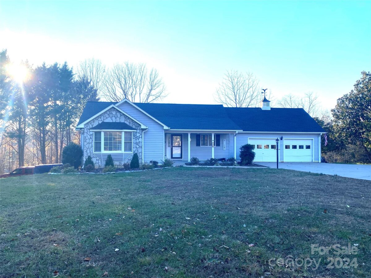 1106 Harrisburg Drive, Lenoir, NC 28645, MLS # 4204077