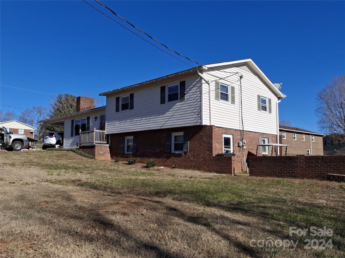 617 Ivy Street, Hudson, NC 28638, MLS # 4205714