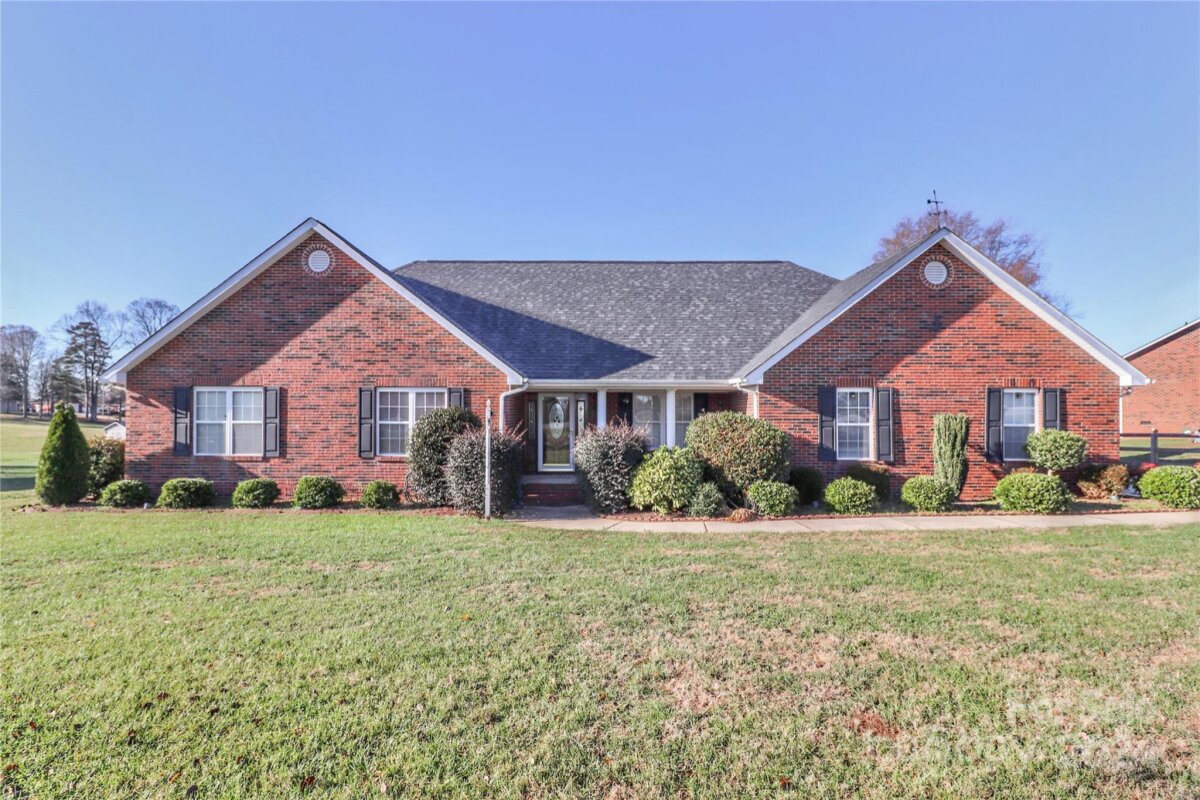 523 Fort Dobbs Road, Statesville, NC 28625, MLS # 4206813